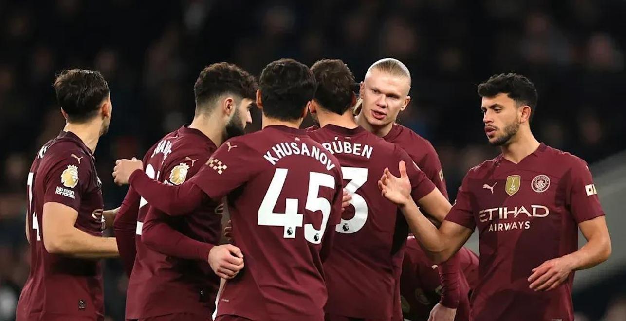 罗纳尔迪尼奥-今晨突围战来临,斯图加特围绕英超造点机会,信心回归,资深球员宣示担当的简单介绍-罗纳尔迪尼奥