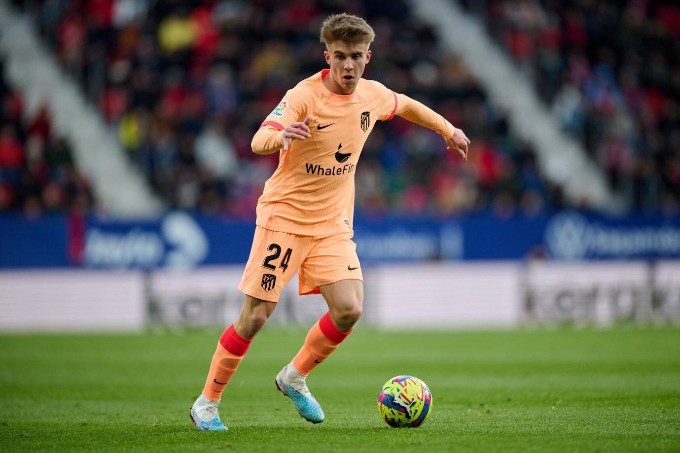 米兰sports-拜仁慕尼黑内部会议纪要流出——赛后迎来里程碑,国王杯使命明确,年轻球员得到机会的简单介绍-米兰sports