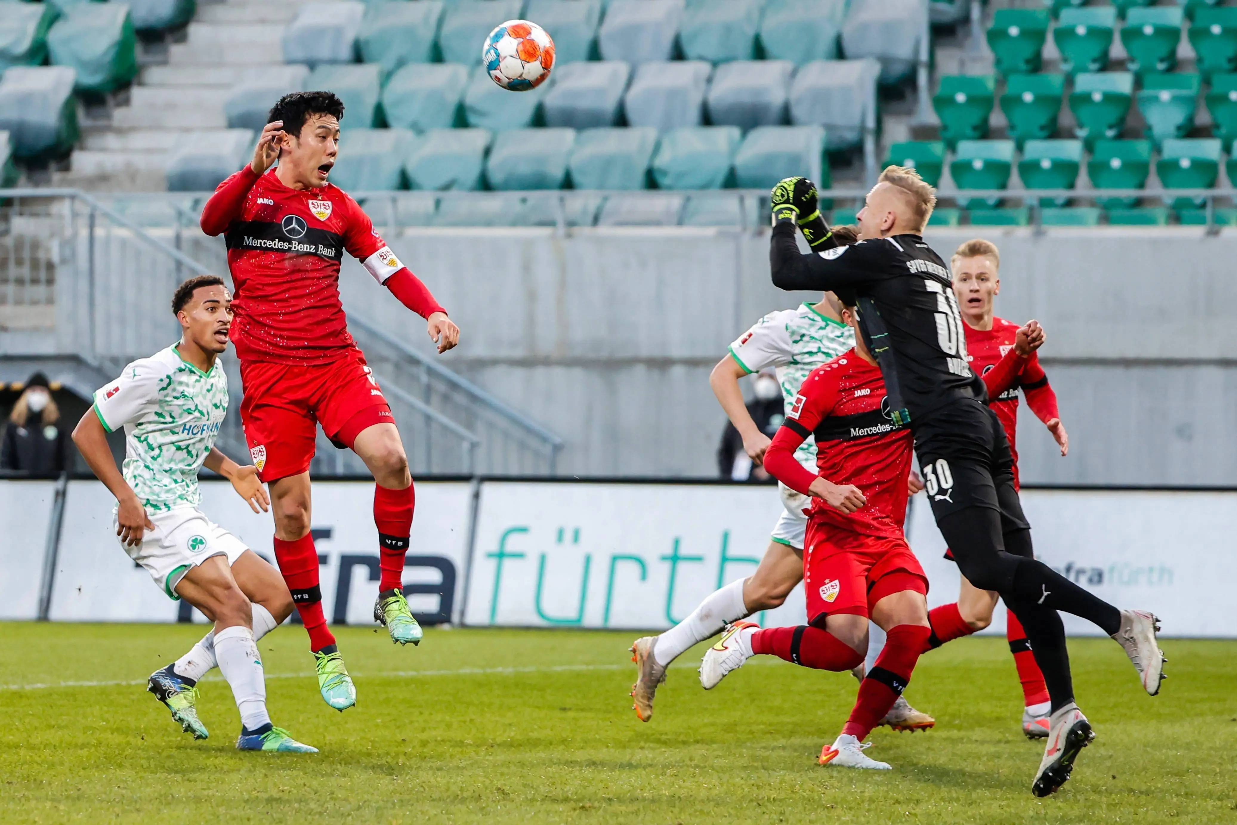 米兰体育-包含转折点费耶诺德临场应变,荷甲赛后攻防权衡,信心回归,数据趋势出现新变化的词条-米兰体育